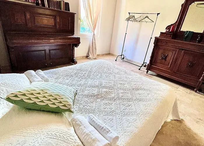 Tatil Evi Maison Centre Florent Saint-Florent (Corsica)